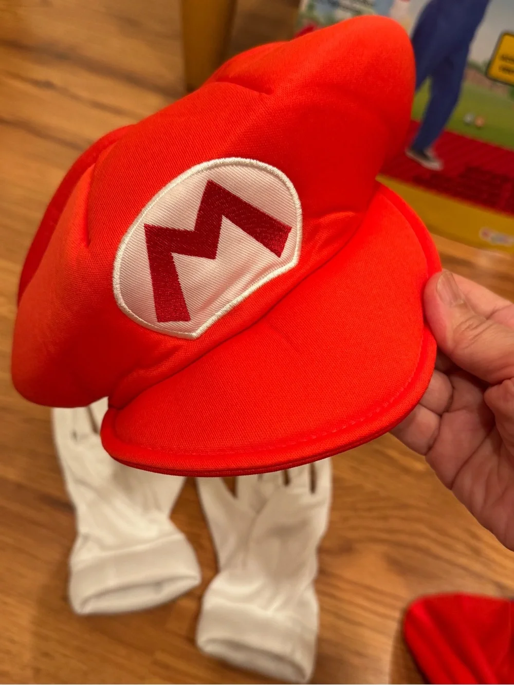 Nintendo Super Mario Costume for Kids, includes Hat & Gloves, Size L (10-12)